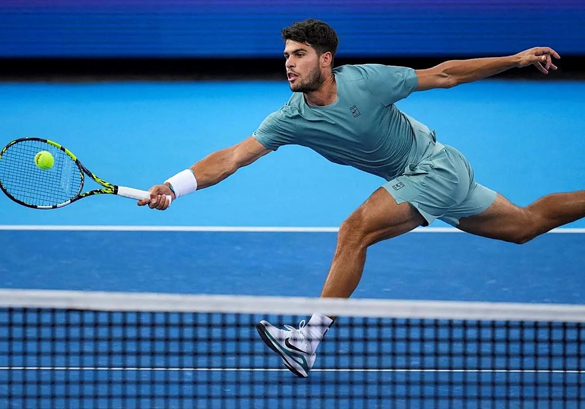 Spain's Carlos Alcaraz claims Cincinnati Masters tennis title